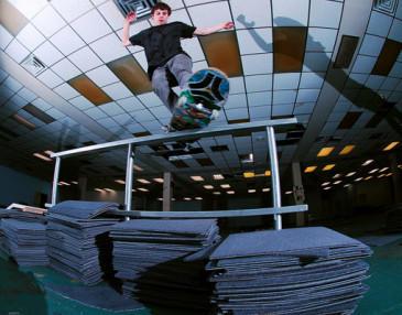Nick Merlino w Dekline