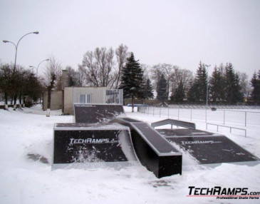 Nowe skateparki w Warszawie i Lubaczowie