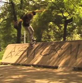 Alexis Lacroix - Broke Am trash footy