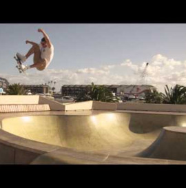 ERIC KOSTON AND OAKLEY AT THE ST KILDA SKATE SPACE