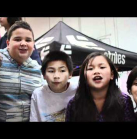 etnies 2010 Holiday Festival & shoe donation!