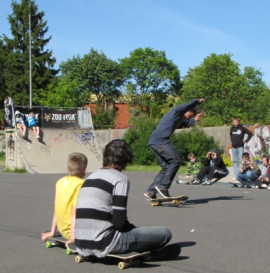 Fotorelacja z pokazu filmu ZOO YORK i gry w SKATE – Słupsk