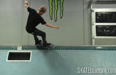 How To: Frontside Five-O On Pool Coping With Chad Bartie