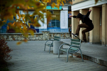 KSU - frontside boardslide