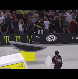 Luan Oliveira knocks off Nyjah Huston with a huge switch bigspin heelflip