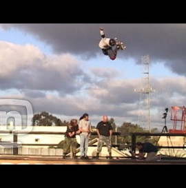 NETWORKA - DANNY WAY, SLAYER AND JAKE BROWN: DC SUPER RAMP 2002