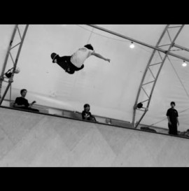 Ronnie Sandoval Padless Vert Skating!! - 