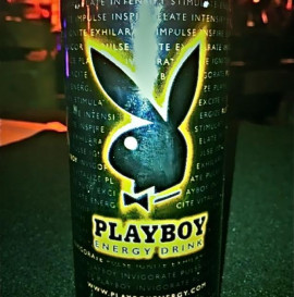 Shake Junt PLAYBOY MANSION!