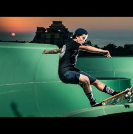 Shredding an Empty Waterpark Park in Dubai