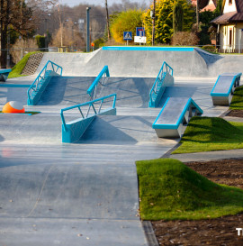 Skatepark betonowy w Brzeszczach