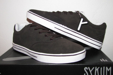 TEST & RIDE – SYKUM FOOTWEAR „BASIC”