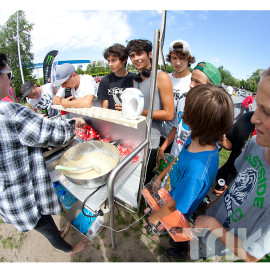 Vans Shop Riot - Foto i Wyniki